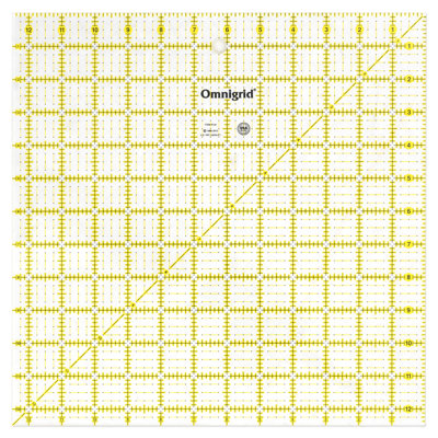Règle de courtepointe et à coudre carrée 12-1 / 2 po x 12-1 / 2 Omnigrid