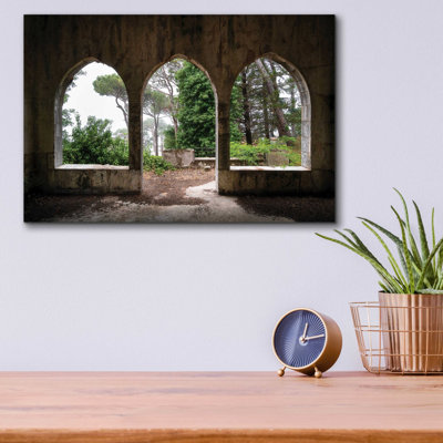 «Tripple Arches» par Roman Robroek, art mural en verre acrylique