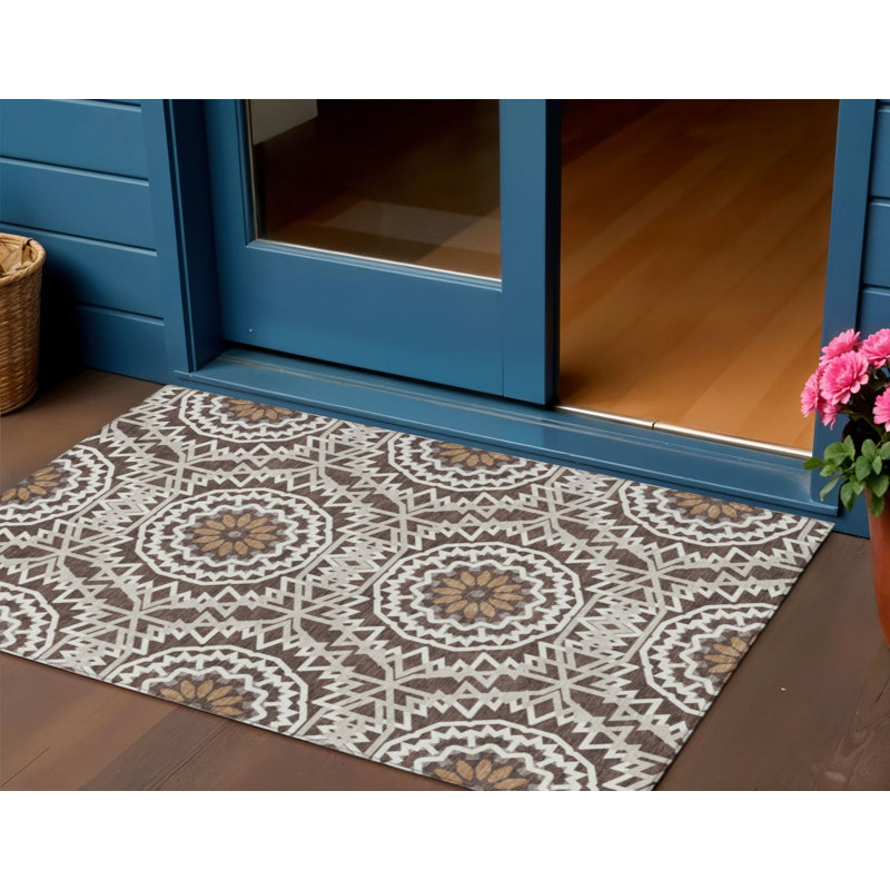 Tapis intérieur lavable à motif médaillon floral ivoire et taupe 3 pi x 5 pi
