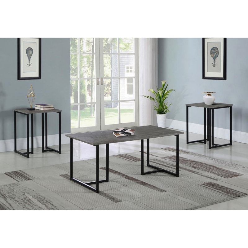 3 tables d'appoint grises fonctionnelles