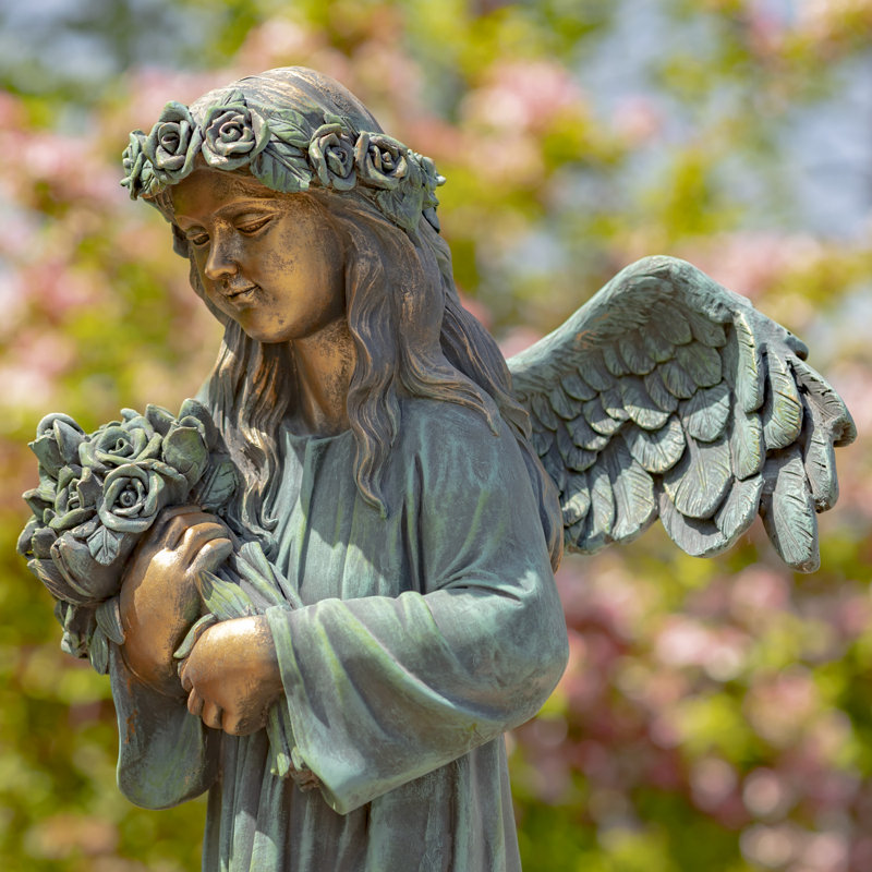 Statue d'enfant enfant ange tenant un bouquet de fleurs en magnésium, Bronze antique