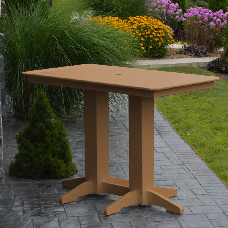 Table de salle à manger Nettie, Cèdre, l 33 po x L 72 po x H 42 po