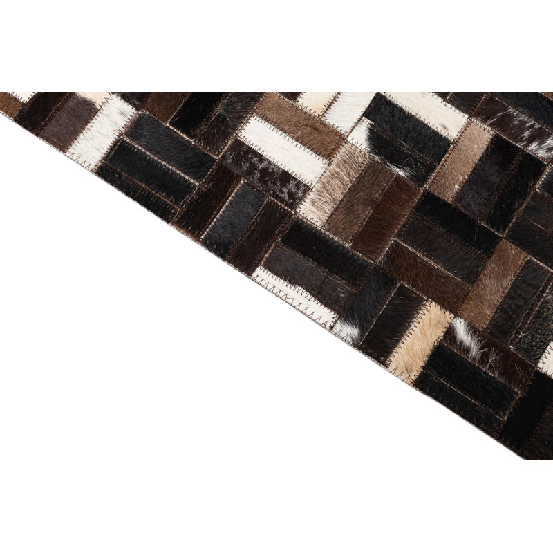 Nivens Chocolate Brown Rug