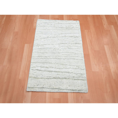 2'x3' Pearl White, Modern, Wavy Design, Hand Knotted, Pure Silk, Lush and Plush, Sample, Mat, Oriental Rug