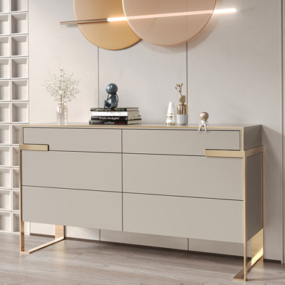 Armoire de luxe légère