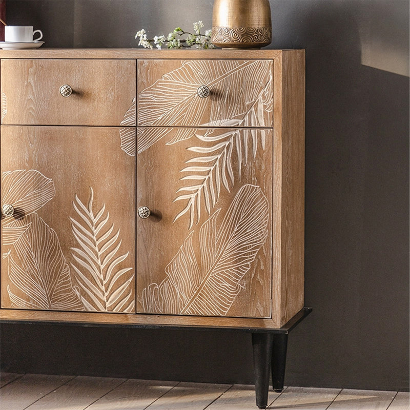 Buffet décoratif en bois massif sculpté de style rétro