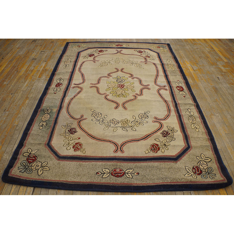 Hooked Hallway Runner 1930s Antique American Ivory Wool Rug