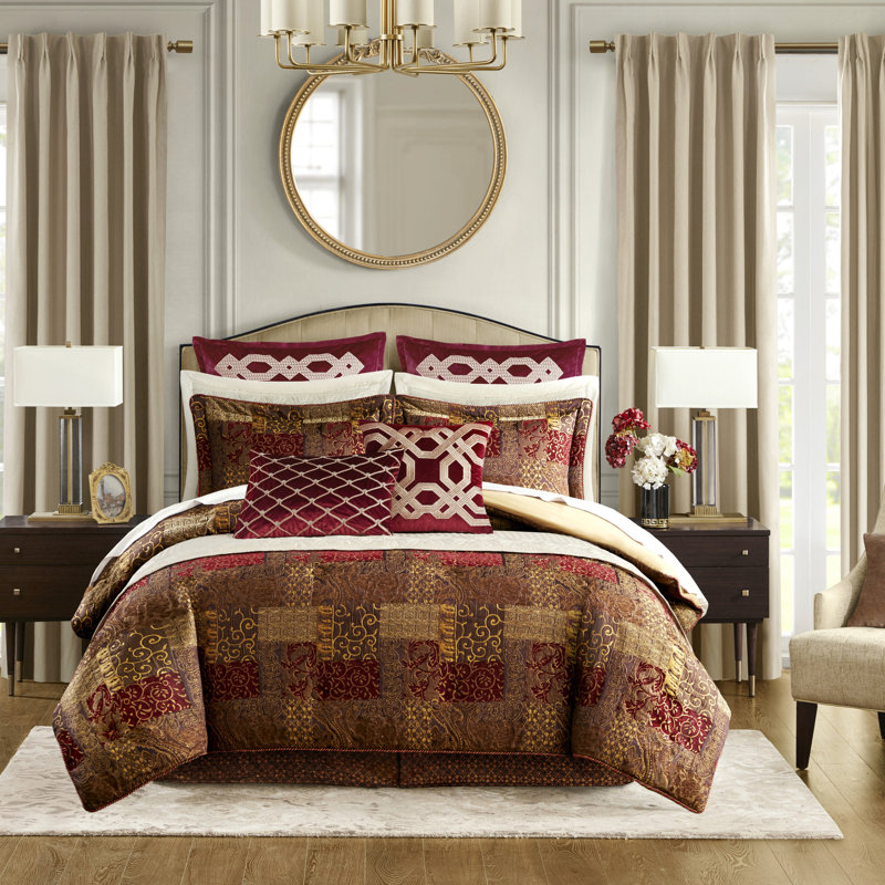 Brown King Size Comforter With Comfortable And Stylish Features In Artistic Work