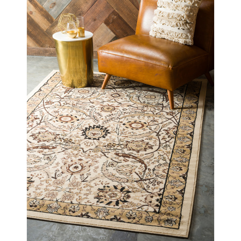 Tapis ivoire Britannia, Rectangle 7 pi 10 po x 10 pi