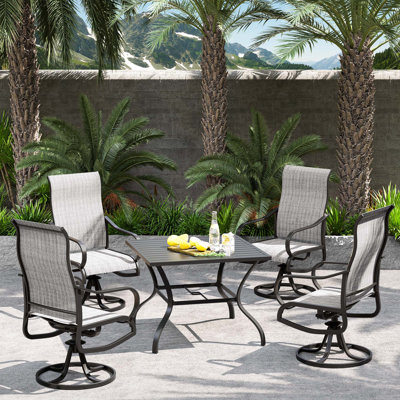 Ensemble repas pour 4 personnes Lindie