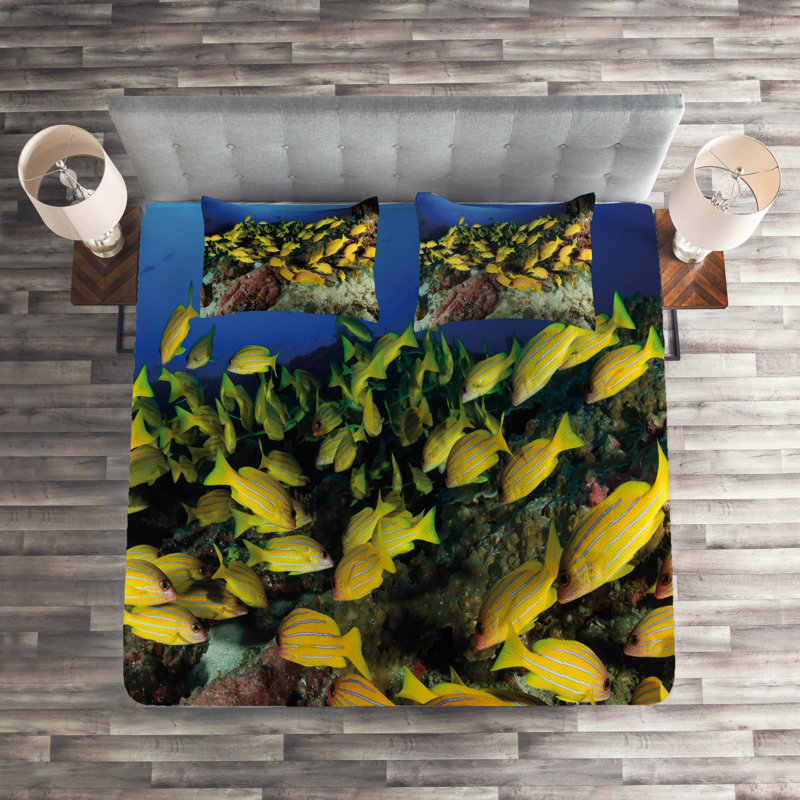 Coastal Coverlet, King Bedspread + 2 Shams