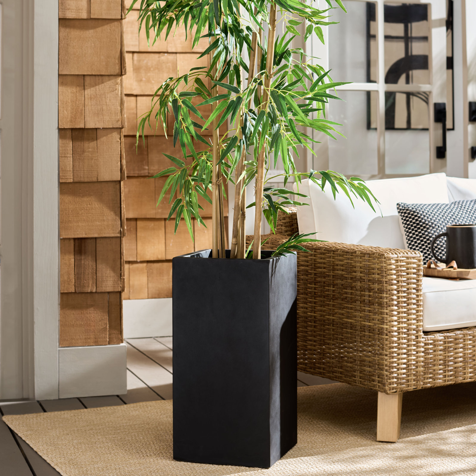 12" Pot Planter, Black