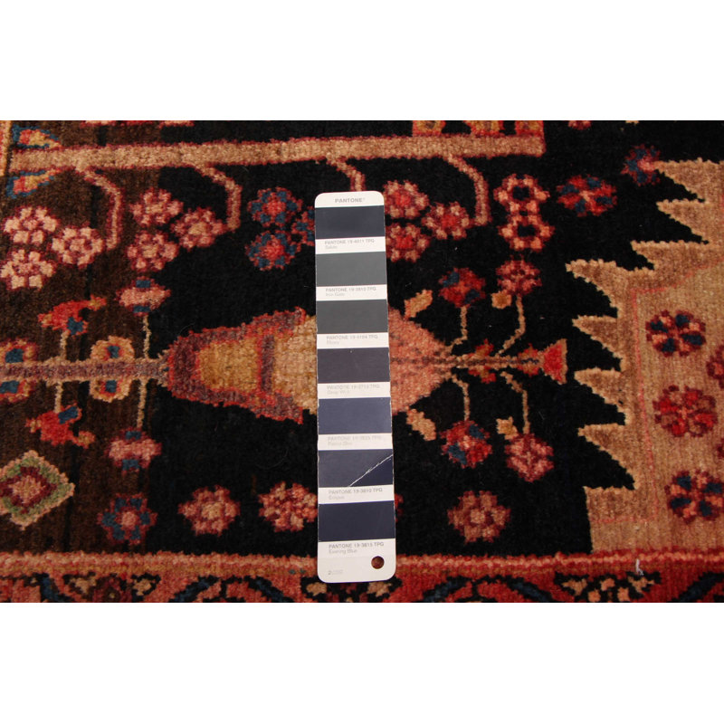 Tapis noir Anadol Vintage 4 pi 10 po x 5 pi 7 po