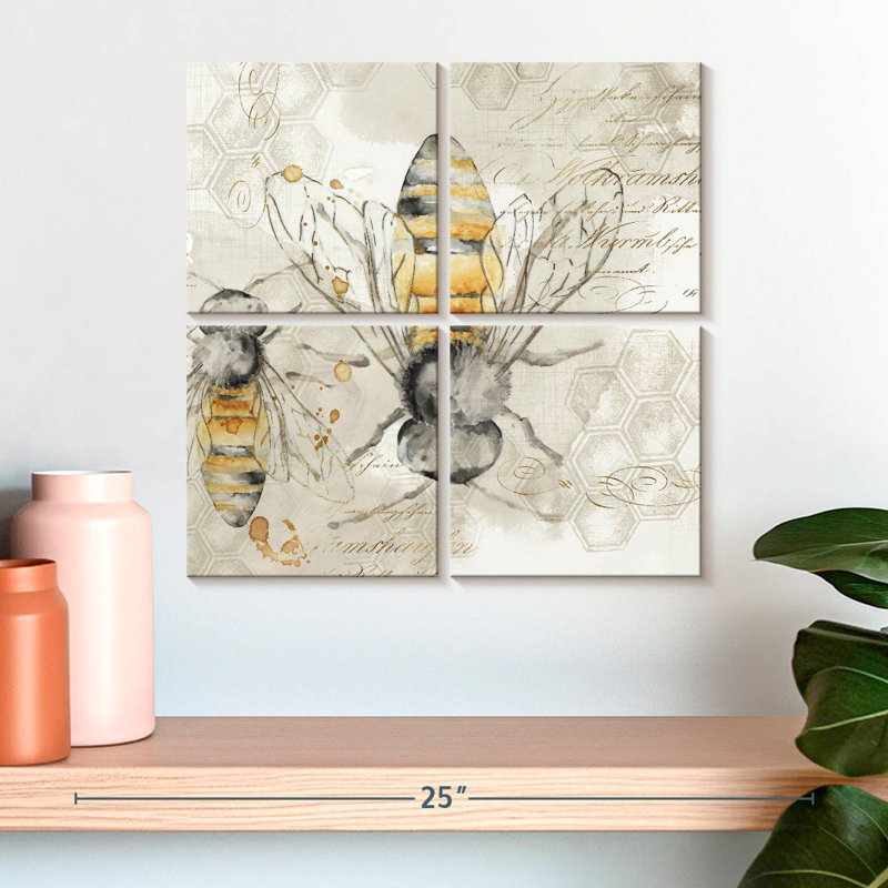 Brampt Queen Bee II, 18" H x 18" W
