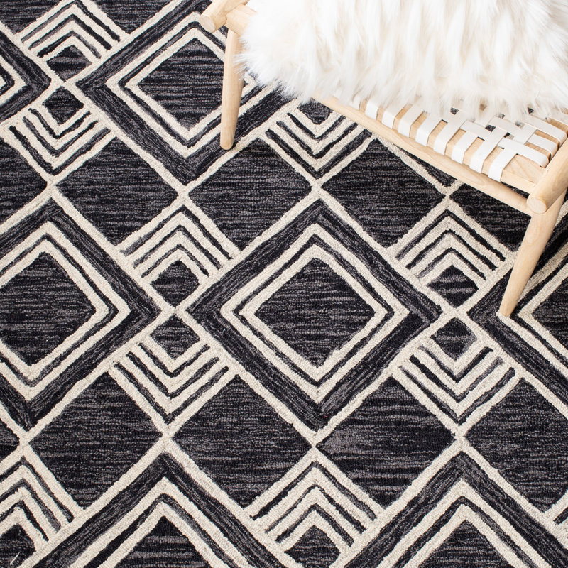 Vedika Hand Tufted Wool Geometric Rug, Rectangle 2'6" x 5'