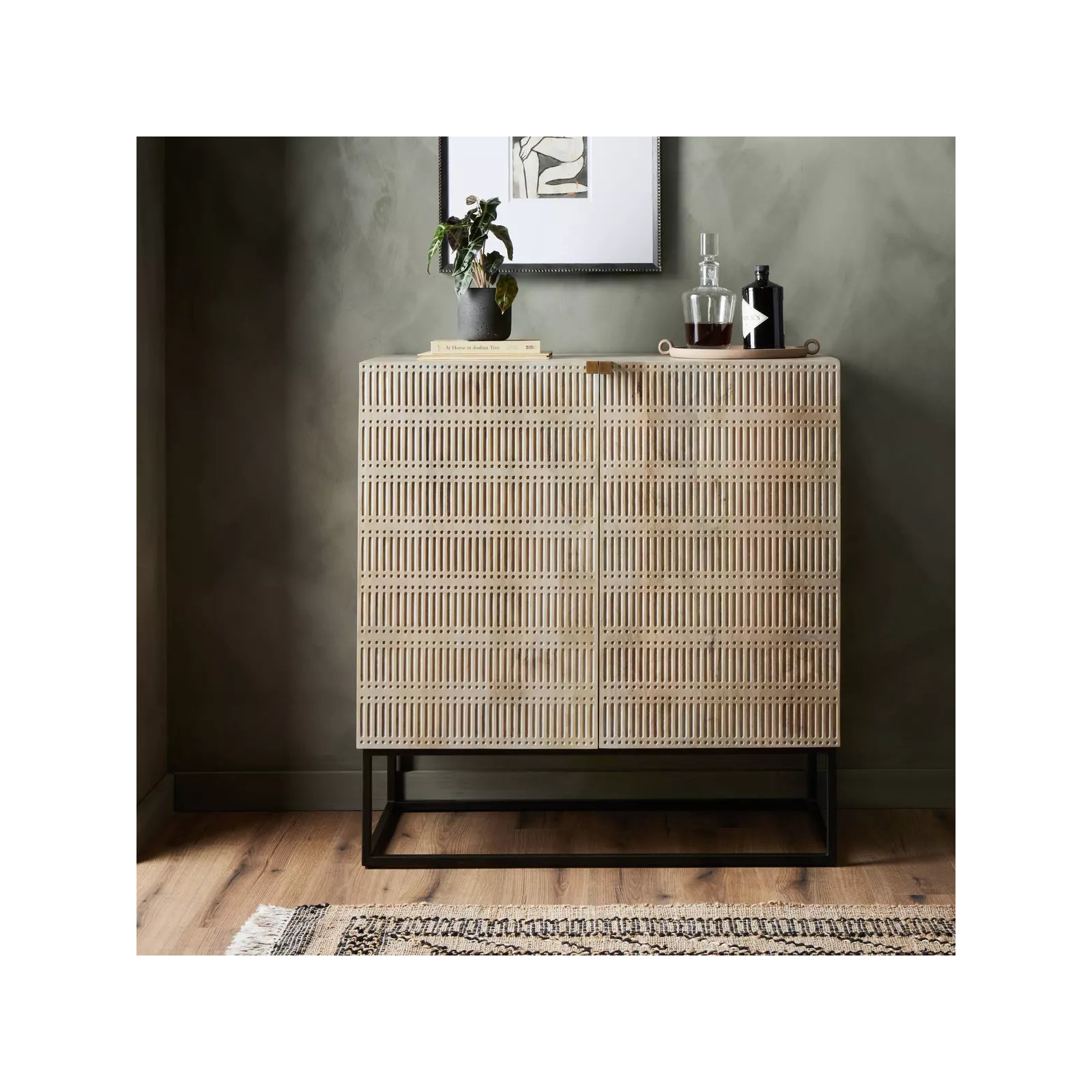 Taro 40'' Solid Wood Bar Cabinet, Light Wash Mango