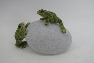 Frog Friends Moonstone LED Statue
