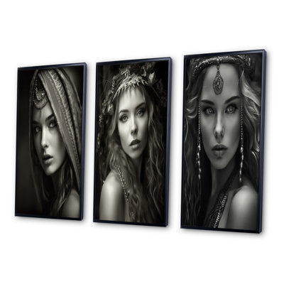«Portrait de la femme en noir et blanc», 3 pièces sur toile