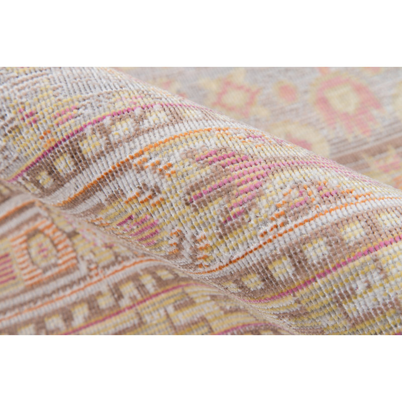 Tapis rose à motif géométrique Allerone, Rectangle 7 pi 10 po x 10 pi
