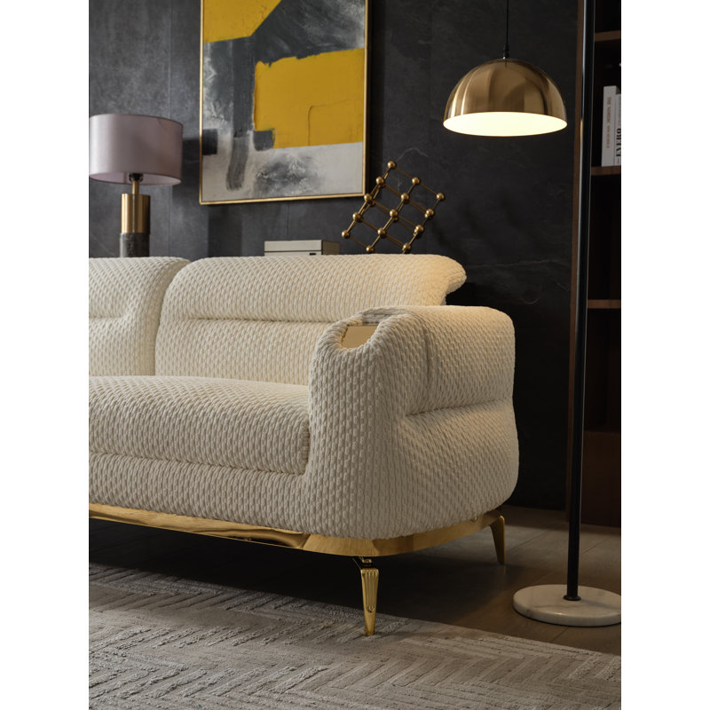 B807D8CD85FE43AD8F20729E4F21215B, Beige