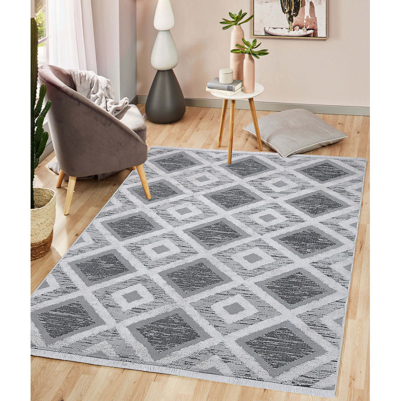 Sutapa Cotton Southwestern Indoor Rug, Runner 2'6" x 6'7"