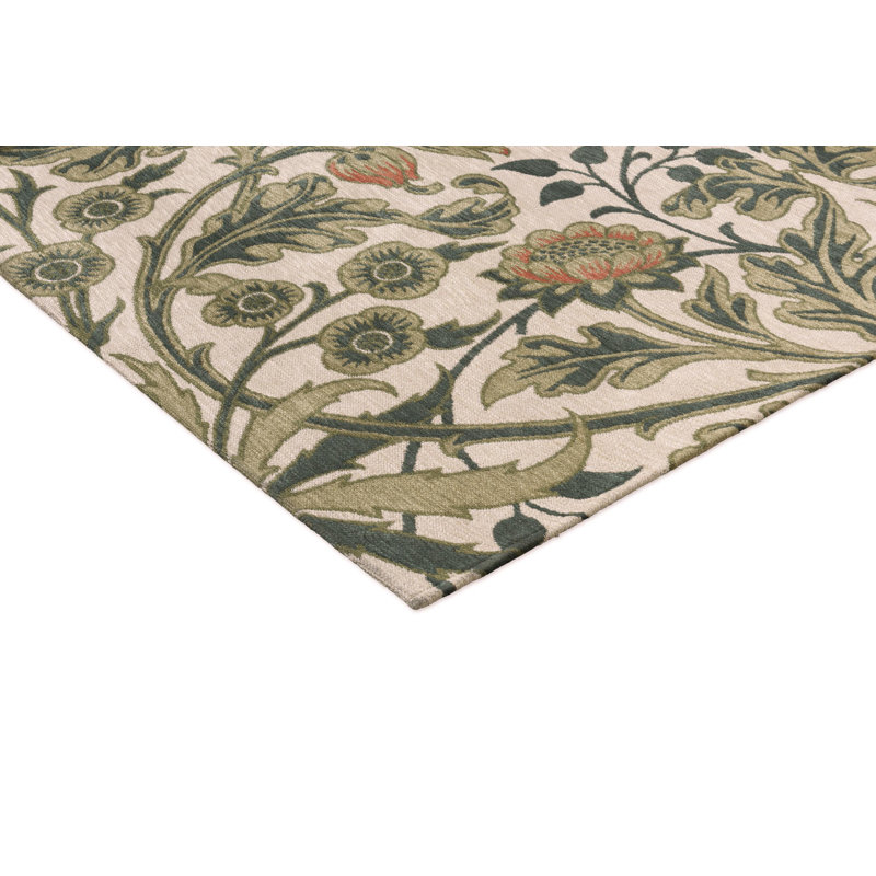 Floral Area Rug in Twining Vine Green, Rectangle 5'7" x 7'10"