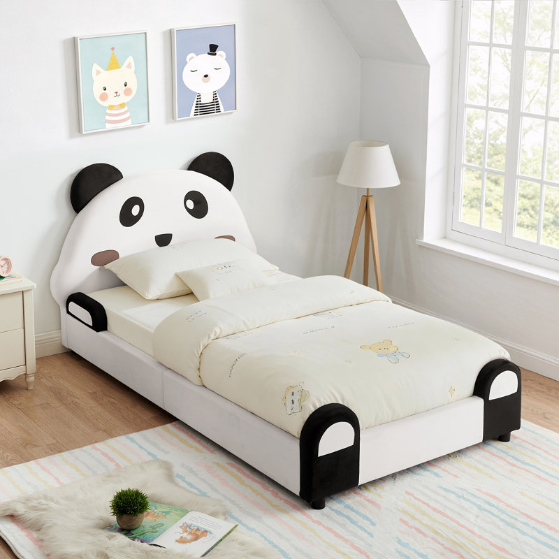 Joli lit d'enfant en forme de panda avec bords rembourrés de sécurité