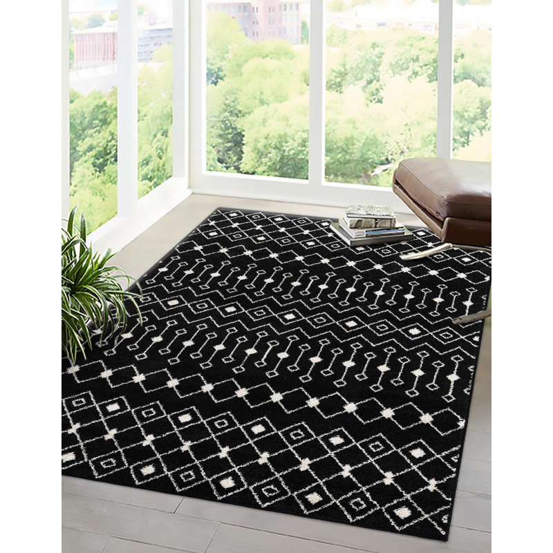 Tapis noir / blanc en polypropylène tissé à la machine Briehn, Rectangle 2 pi x 3 pi