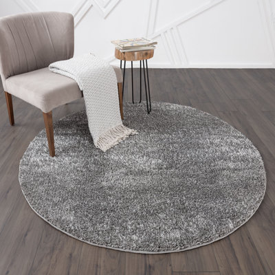 Tapis gris moyen