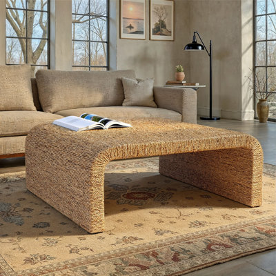 Grande table basse en jacinthe d'eau tissée et en bois d'acacia Miramar