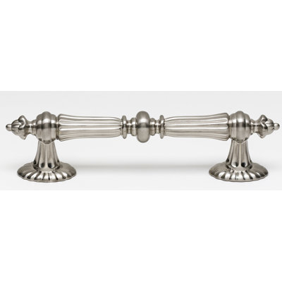 Pulls III Bar / Handle Pull