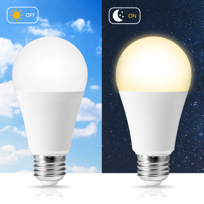 12 watts, ampoule DEL A19, crépuscule d'extérieur vers le bas