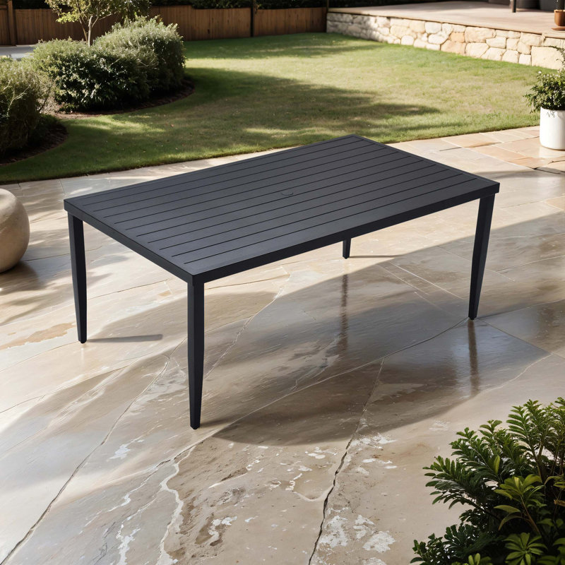 Table de salle à manger d'extérieur 40 po x 70 po, Noir Ember