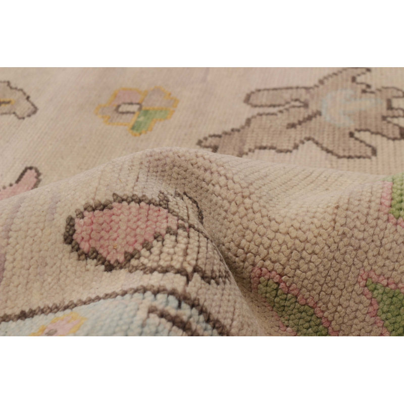 Tapis beige en laine noué à la main moderne Oushak 7 pi 11 po x 9 pi 10 po