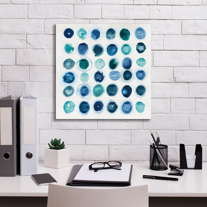 «Roundabout Blue» par Shirley Novak, art mural sur toile, H 18 po x l 18 po x P 0,75 po