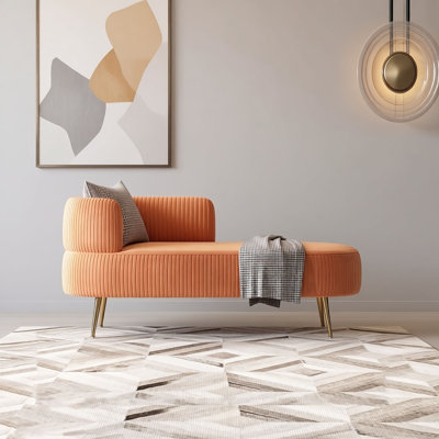 Chaise longue d'intérieur simple et luxueuse