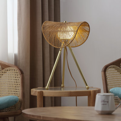 Sovev Aluminum Tripod Lamp
