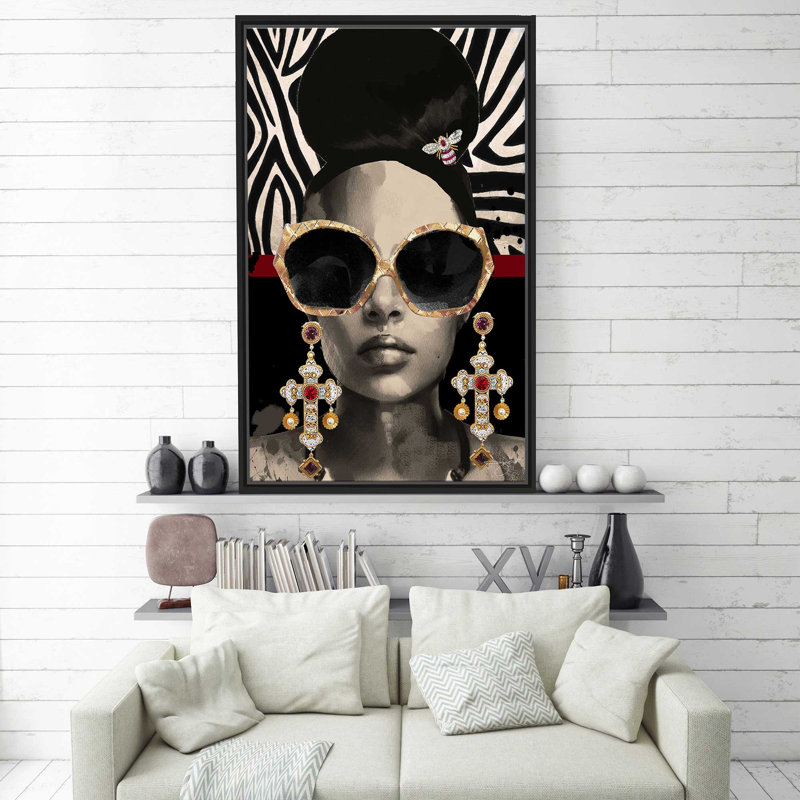 «Afrique Model 4 (Vertical)» par Jodi - impression, Cadre flottant noir, H 33,5 po x l 21,5 po x P 2 po, Noir
