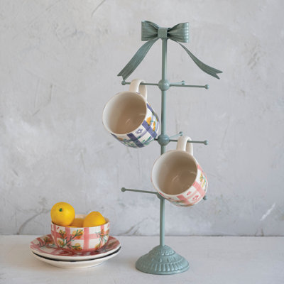 Metal Mug Rack With Bow