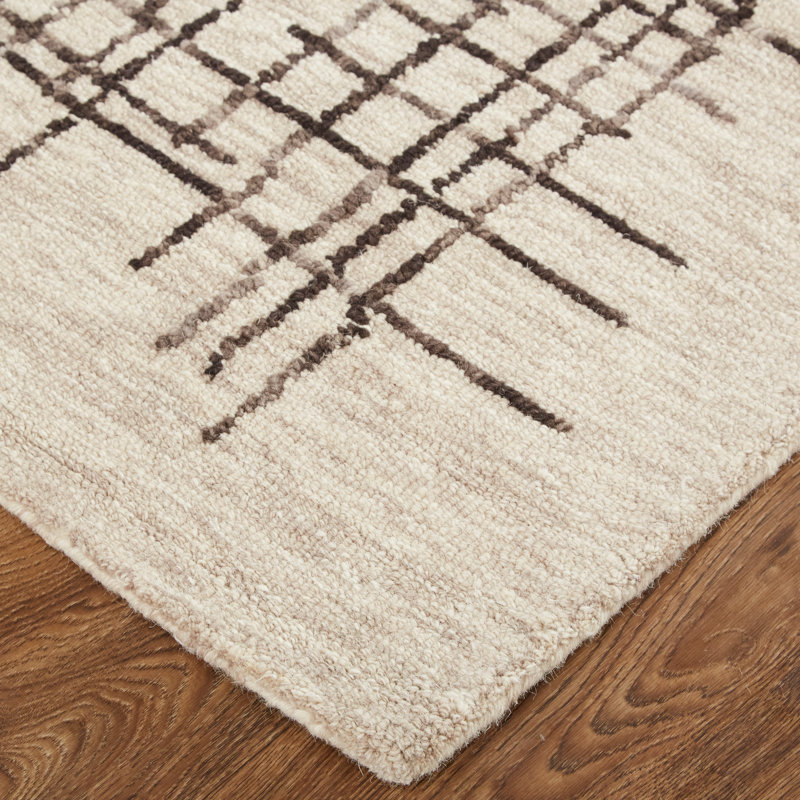 Joetta Plaid Indoor Rug, Rectangle 5' x 8'