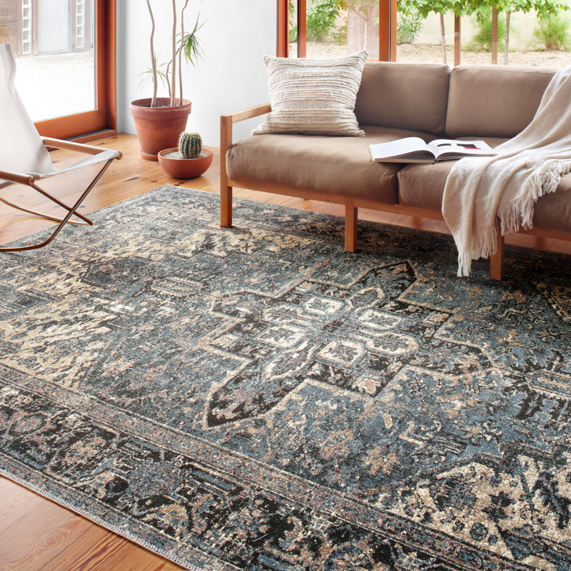 Tapis oriental océan / minuit Dallyce, Rectangle 5 pi 3 po x 7 pi 8 po