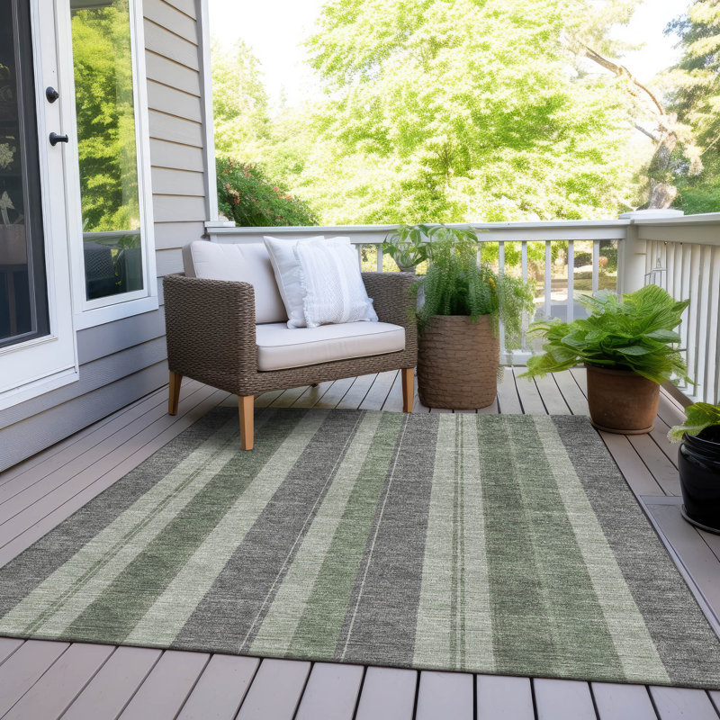 Machine Washable Indoor/Outdoor Xhevrie Green Rug, Rectangle 3' x 5'