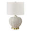 Lampe de table 21 po avec abat-jour ivoire / crème, base en résine crème et fleuron doré - style transitionnel