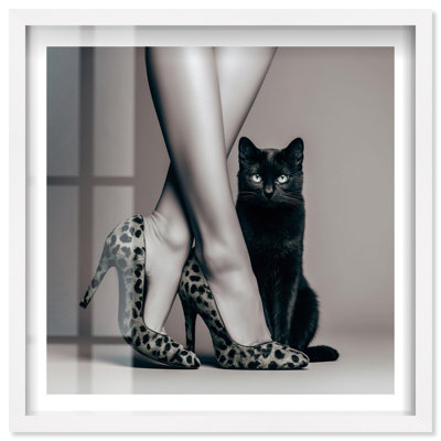 Décoration murale «Catwalk and Cat I Shadowbox» par Notoriart, cadre noir, 12 x 12