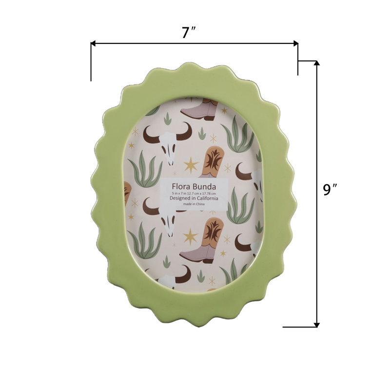 Oval  Scallop Edge Ceramic Frame, 5" x 7", Green
