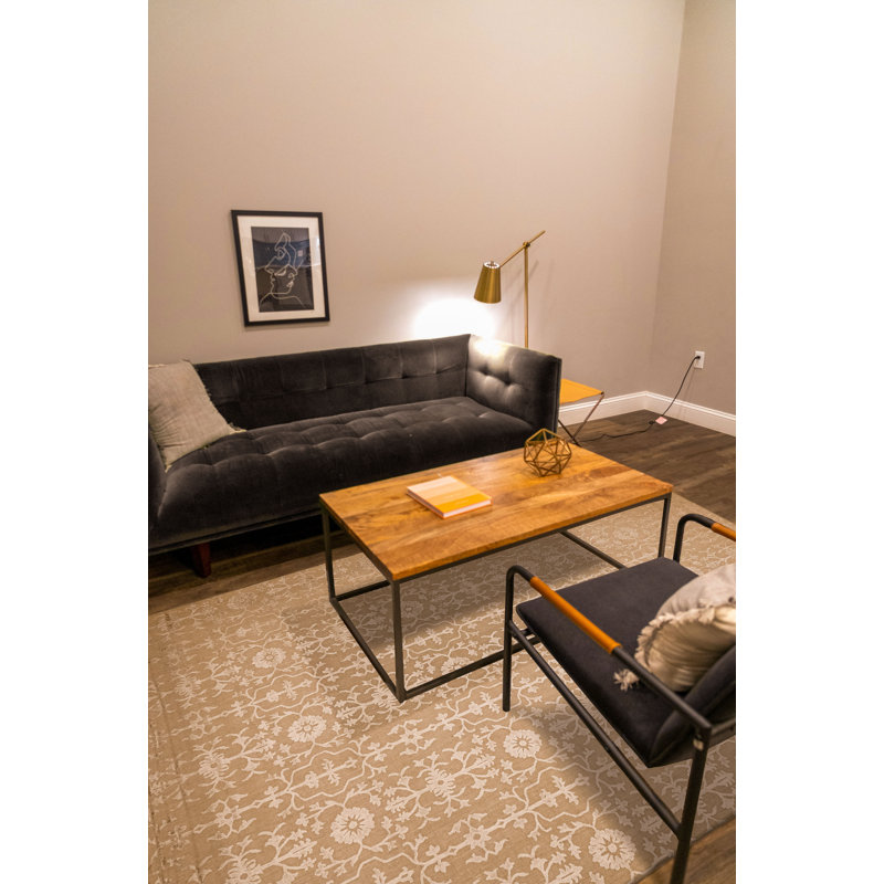 Tapis beige Elysian 9 pi 10 po x 13 pi 2 po