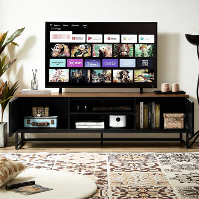 Meuble télé 63 po avec rangement considérable, portes rayées noires, matériau, 4 tablettes, idéal pour le salon, supporte une capacité de rangement de 60 po, apparence, assemblage, pour chambre et chambre à coucher, s'adapte à 60 po