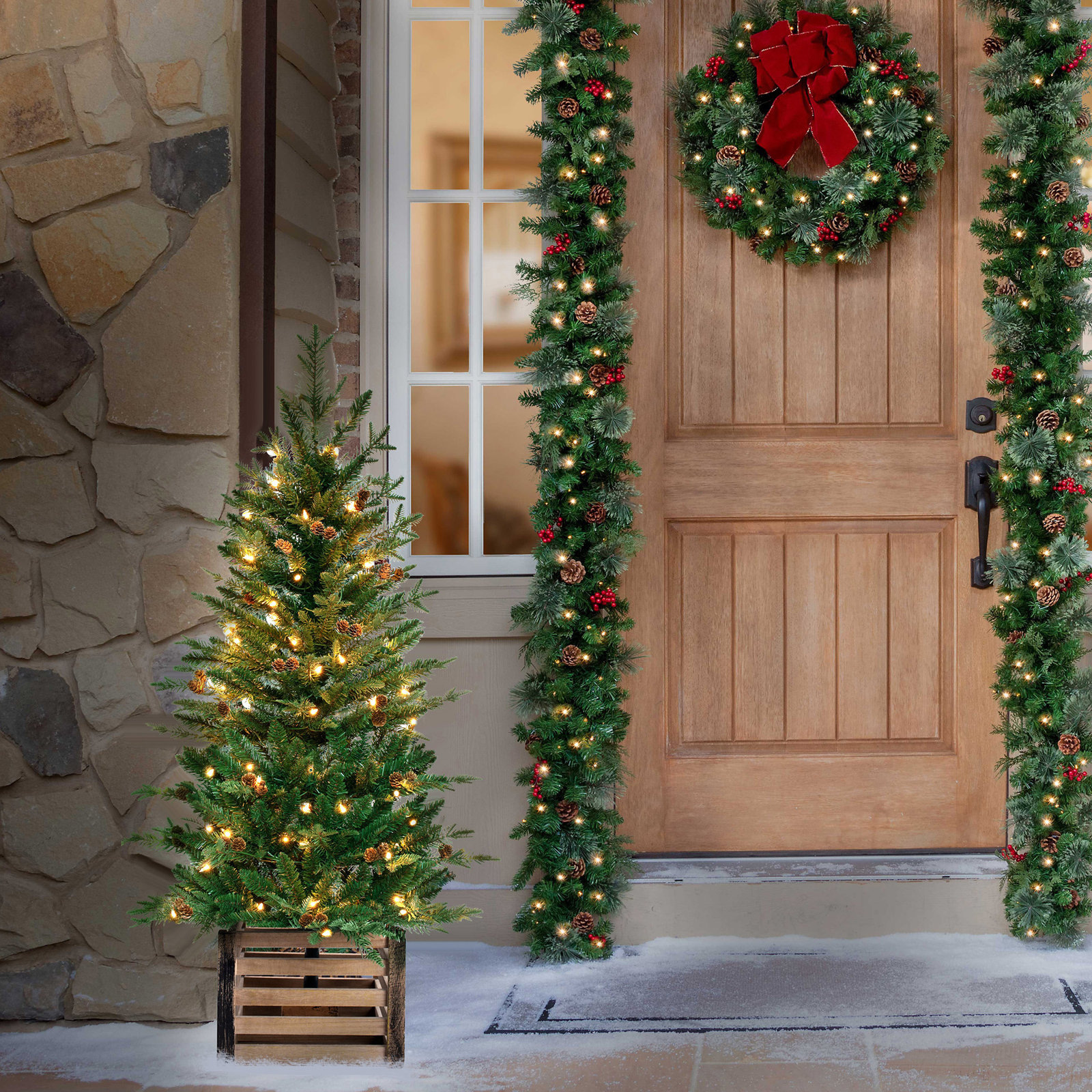 Hardesty 4' Pre-Lit Pine Christmas Tree
