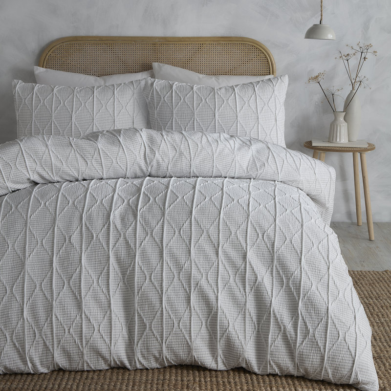 Crinkle Stripe Polyester Striped Duvet Cover Set, Kingsize