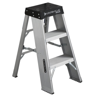Échelle Louisville, escabeau en aluminium 3 pi, type Ia, capacité de charge de 300 lb, Ay8003